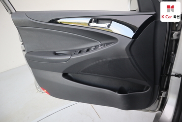 2010 - hyundai sonata