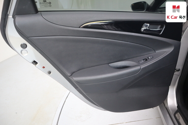 2010 - hyundai sonata