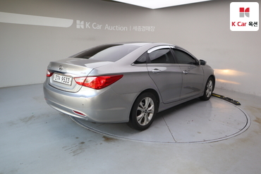 2010 - hyundai sonata