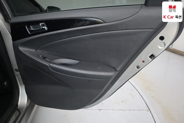 2010 - hyundai sonata