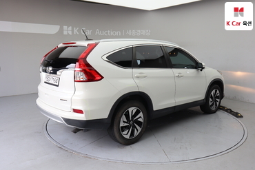 2016 - honda cr-v