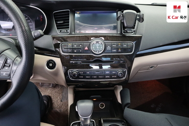 2013 - kia k7