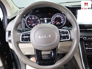 2023 - kia carnival