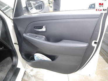 2016 - kia carens