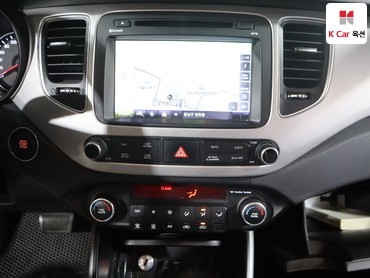 2016 - kia carens
