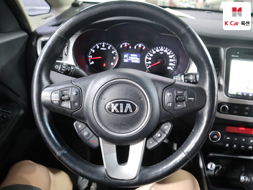 2016 - kia carens