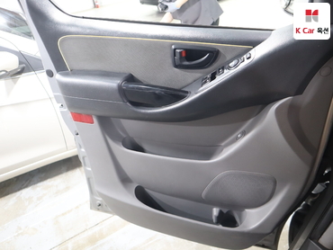 2017 - hyundai grand starex
