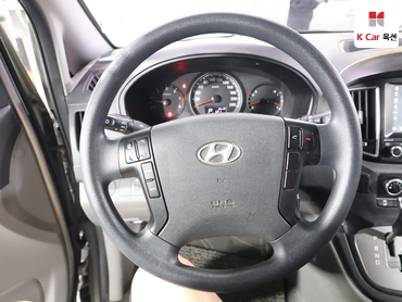 2017 - hyundai grand starex