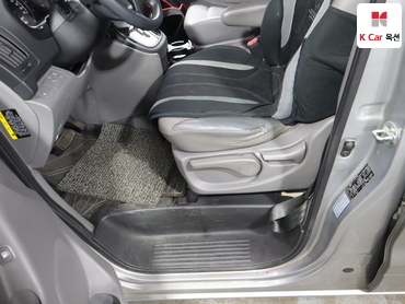 2017 - hyundai grand starex