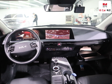 2023 - kia ev6