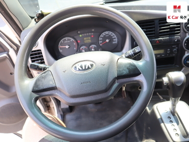 2015 - kia bongo iii