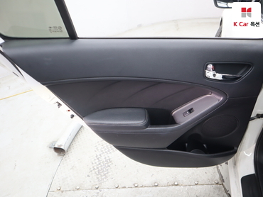 2013 - kia k3