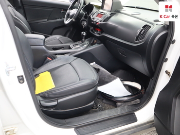 2012 - kia sportage