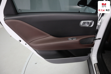 2023 - hyundai ioniq