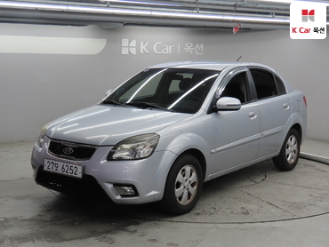 2010 - kia pride