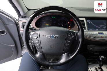 2013 - hyundai bh330