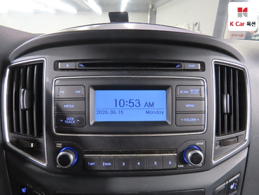 2019 - hyundai grand starex