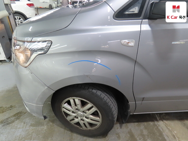 2019 - hyundai grand starex