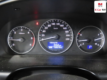 2019 - hyundai grand starex