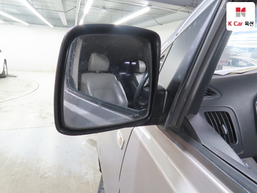 2019 - hyundai grand starex
