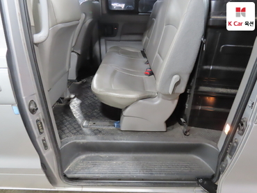2019 - hyundai grand starex