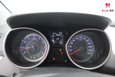 2014 - hyundai avante