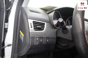2014 - hyundai avante
