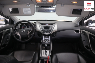 2014 - hyundai avante