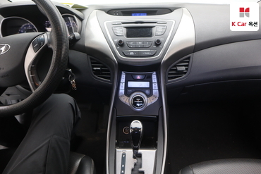 2014 - hyundai avante
