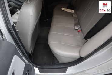 2010 - hyundai avante