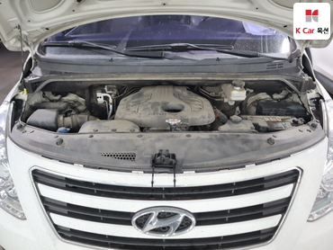 2017 - hyundai grand starex