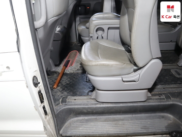 2017 - hyundai grand starex
