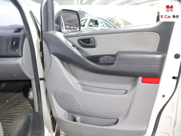 2017 - hyundai grand starex