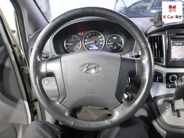 2017 - hyundai grand starex