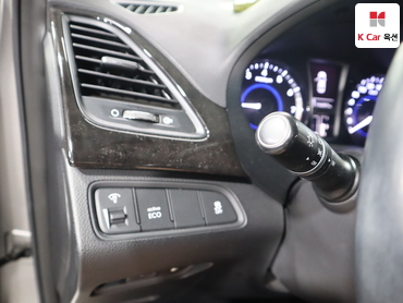 2011 - hyundai grandeur