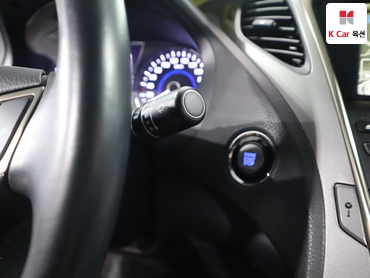 2011 - hyundai grandeur
