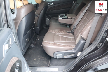 2022 - kg mobility (ssangyong) rexton
