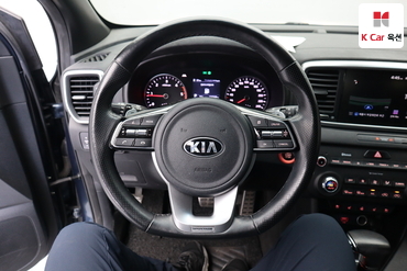 2020 - kia sportage