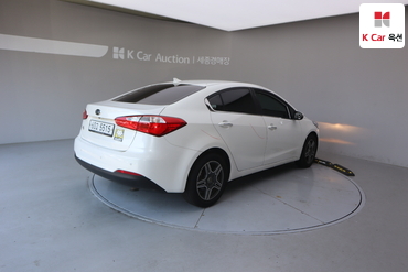 2014 - kia k3