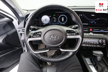 2021 - hyundai avante
