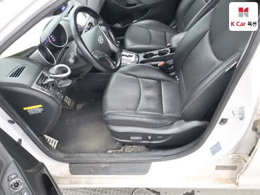 2014 - hyundai avante
