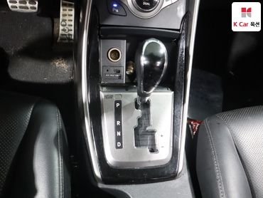 2014 - hyundai avante