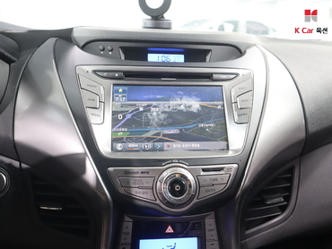 2014 - hyundai avante
