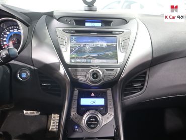 2014 - hyundai avante
