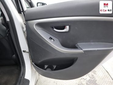 2012 - hyundai i30