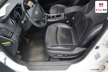 2011 - hyundai sonata