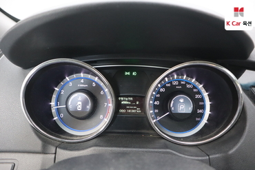 2011 - hyundai sonata