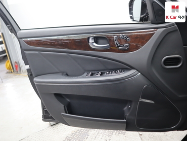 2015 - hyundai equus
