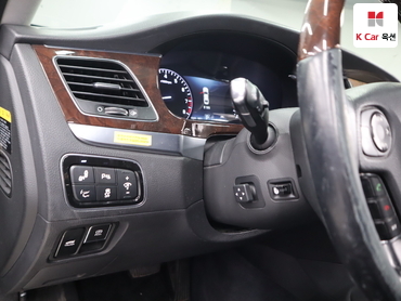 2015 - hyundai equus