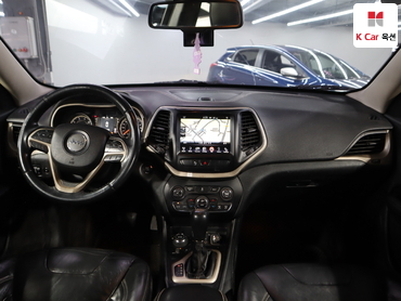 2015 - jeep cherokee